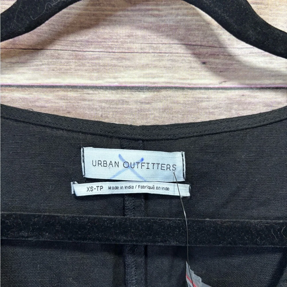 NWT Urban Outfitters Lily Linen Button Front Romper Black Size XS